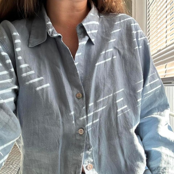 Vintage Chico's 100% Linen Button Up Shirt - Picture 2 of 4